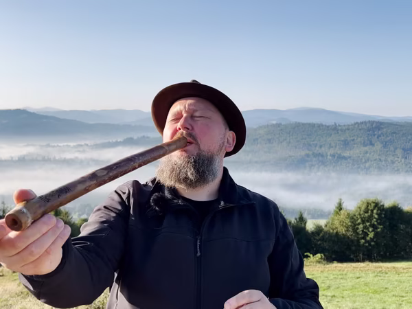 Instrumenty z lasu. Fujara jednootworowa - Joszko Broda